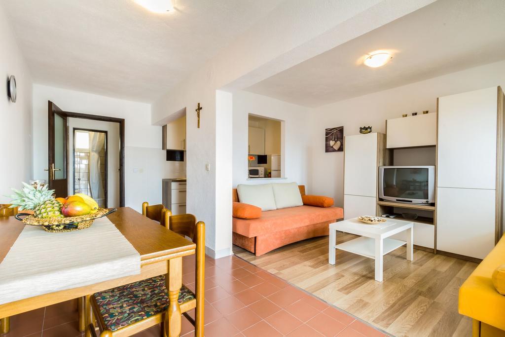 Apartmani Bregovec Maslenica Exterior foto
