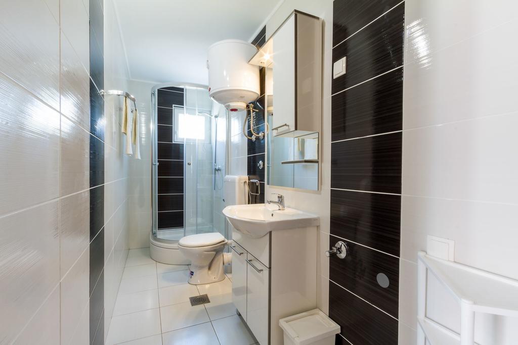 Apartmani Bregovec Maslenica Exterior foto