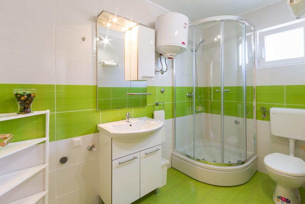 Apartmani Bregovec Maslenica Exterior foto